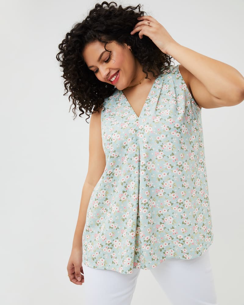 Front of plus size Angie Sleeveless Blouse by Marybelle | Dia&Co | dia_product_style_image_id:155860